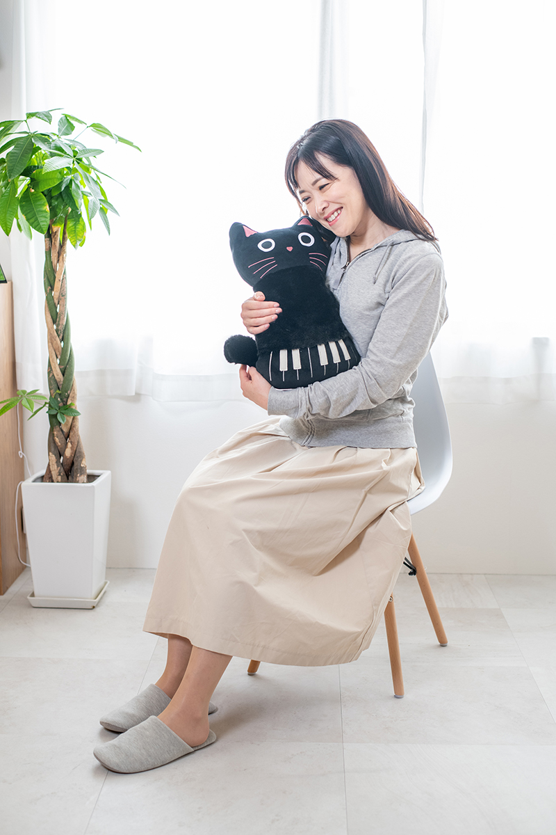 黒猫抱き枕 | インテリア・収納・寝具 | 日用品から専門品まで